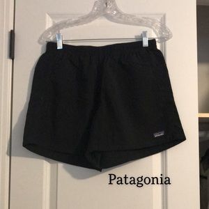 Black Patagonia shorts!